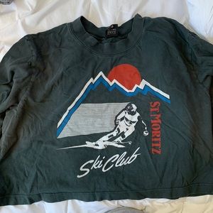 Large long sleeve crop top